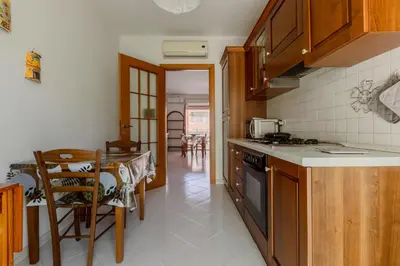 Cucina o angolo cottura di GuestHost - Alma Karalis