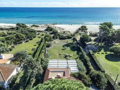 Paesaggio naturale nelle vicinanze della villa