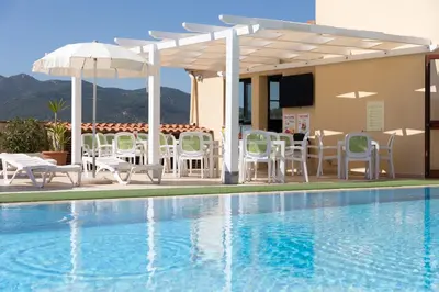 Piscina di Le Fontane 3 people Apartment Premium o nelle vicinanze