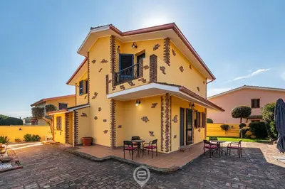 Edificio in cui si trova la villa