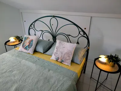 Letto o letti in una camera di Oasis on the Gulf with a Sea View - Unique Roof Top Condo