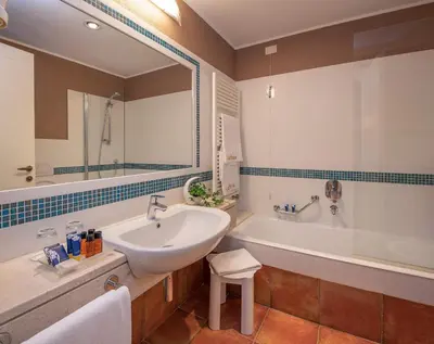 Bagno di Idyllic Lantana resort 2 Bedroom Apartment Sleep 7