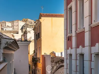 Vista generica su Cagliari o vista sulla città dall'interno dell'appartamento