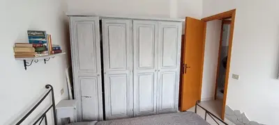 Biblioteca nell'appartamento