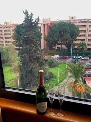 Bevande di Alloggio con parcheggio privato - Cagliari