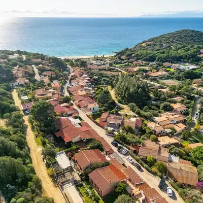 Zenith villa within walking distance of the sea