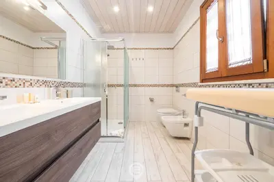 Bagno di Sunlit 47