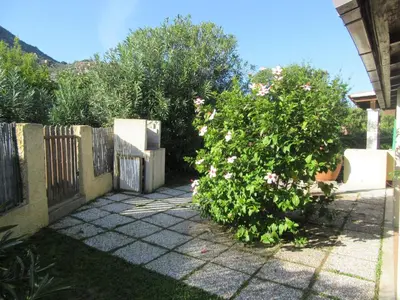 Planimetria di Holiday Home quadri blue by Interhome