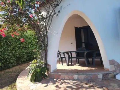 Giardino di Holiday Home 'Cinciallegra' mit Wasserblick by Interhome