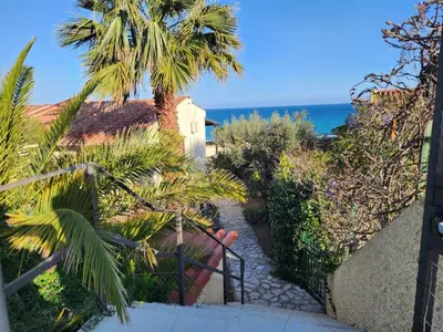 Planimetria di Holiday Home Casa Giusy mit Terrasse und Meerblick by Interhome