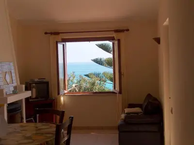 Planimetria di Holiday Home Casa Giusy mit Terrasse und Meerblick by Interhome