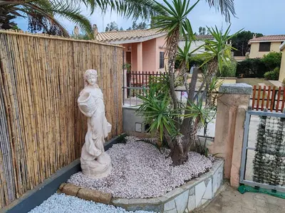 Giardino di Holiday Home Villa Villasimius by Interhome