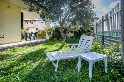 Giardino di GuestHost - Relax & Fun Home between sea & city