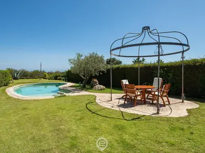 Piscina di Carrubo Oasis o nelle vicinanze