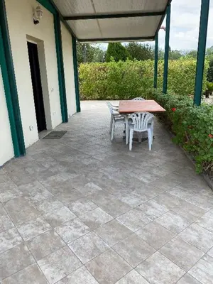 Patio o area all'aperto di Pili Estate Dependanc - Casa Vacanze