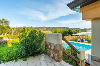Piscina di EcoLux Pool Villa, Easy Access SouthSardiniaHolidays o nelle vicinanze