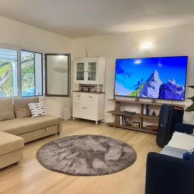 Villa Maya with Garden 1000m to 300m from the sea in PULA