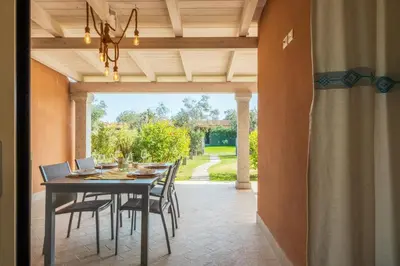 Giardino di Dreamy Villa - Elegante a 3 minuti a piedi dal Mare- wi-fi e parcheggio privato