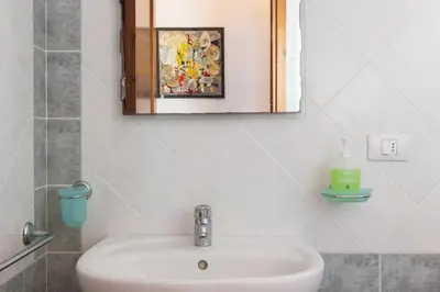 Bagno di GuestHost - L'Artista sul Mare Sea-Wiev Villa