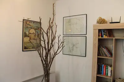 Biblioteca nella casa vacanze