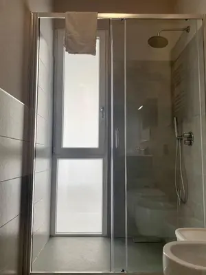 Bagno di Stefy House - Apartment in Cagliari- super Balcony