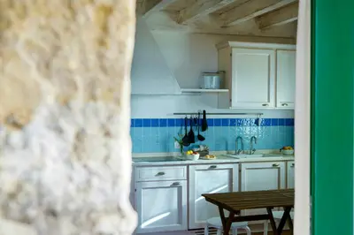 Cucina o angolo cottura di Former Stable With Sea Access On San Pietro Island