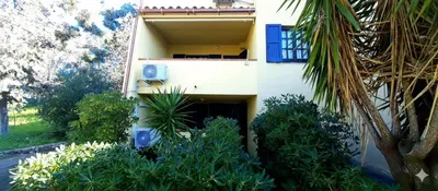 Giardino di WindHeart House With Terrace