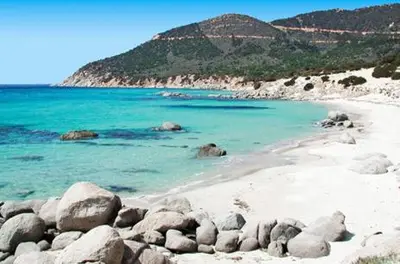 Paesaggio naturale nelle vicinanze della casa vacanze
