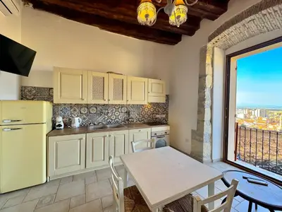 Cucina o angolo cottura di Panoramic Place In Castello