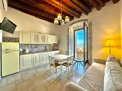 Cucina o angolo cottura di Panoramic Place In Castello