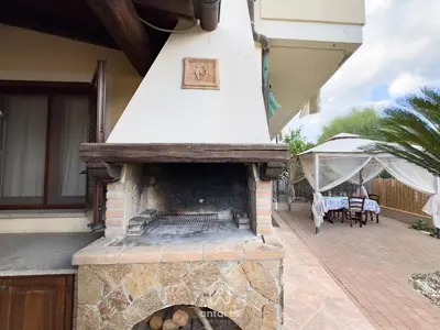 Attrezzature per barbecue disponibili per gli ospiti della casa vacanze