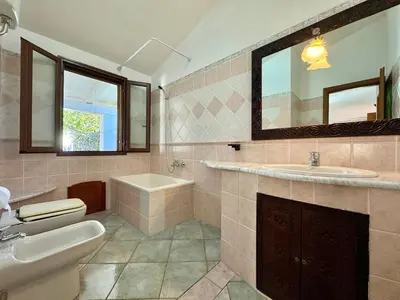 Bagno di Paradise Sea Breeze Villa