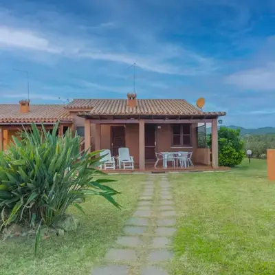 Holiday Home Rei Marina Fronte Mare - REI204 by Interhome