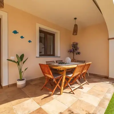 Boutique Home- Modernità & Tradizione Sarda-5 minuti da spiagge e centro
