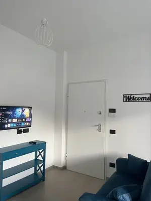 TV o dispositivi per l'intrattenimento presso Lera's apartments, bilocale luminoso e confortevole