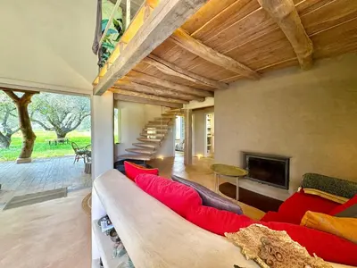Area soggiorno di Nature's Pool Apartments