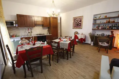 Cucina o angolo cottura di Affittacamere Sa Mariola
