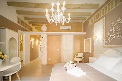 Letto o letti in una camera di Oisife Apartments