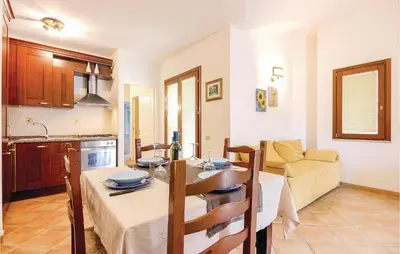 Cucina o angolo cottura di Gorgeous Home In Costa Rei Muravera-Ca-