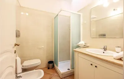 Bagno di Gorgeous Home In Costa Rei Muravera-Ca-