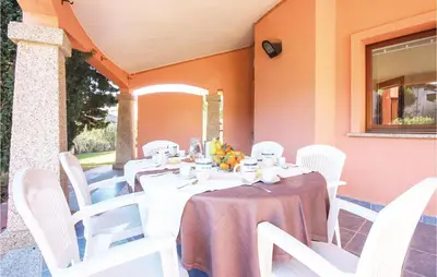 Planimetria di 2 Bedroom Lovely Home In Ca-