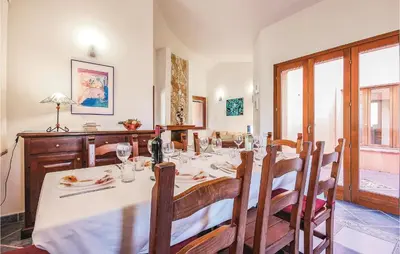 Planimetria di 2 Bedroom Beautiful Home In Ca-