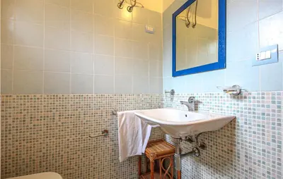 Bagno di Awesome Apartment In Costa Rei -Ca- With Wifi