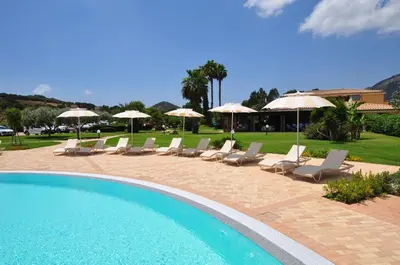 Piscina di Le Anfore Hotel o nelle vicinanze