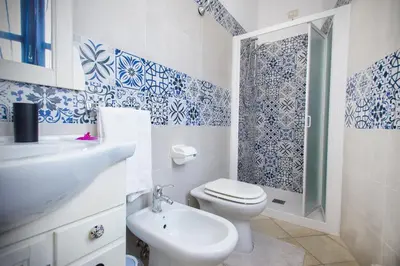 Bagno di Holiday Room Sa Tebia