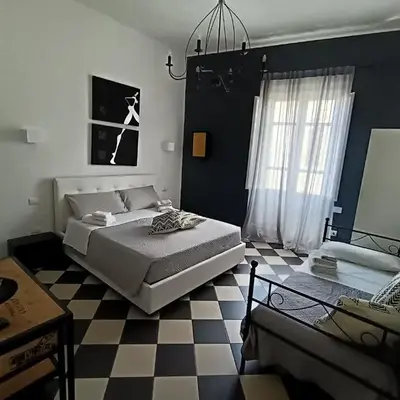 Manì Rooms