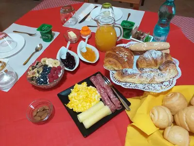 Cibo presso il bed & breakfast o nelle vicinanze