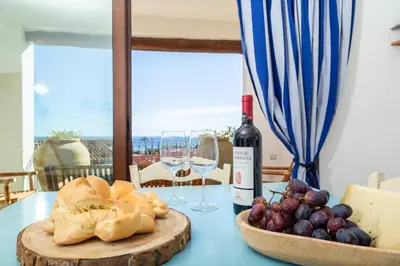 Cibo presso l'appartamento o nelle vicinanze