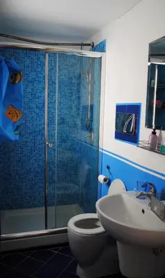 Bagno di IzzHome Baylle