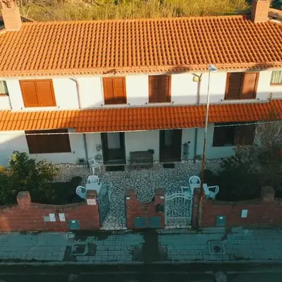 AnaeleHouseapartments LTB
